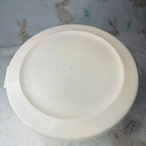Kobe Strawberry & Cream Enamel Nesting Bowl w/Lid - Picture 5 of 10